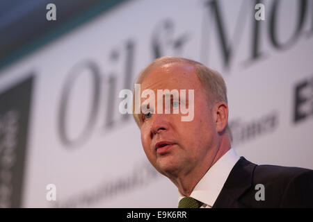 Londra, Regno Unito. 29 ottobre, 2014. Immagine mostra Bob Dudley - Group Chief Executive BP (British Petroleum) parlando all'olio & denaro 35th conferenza di Londra. Credito: Clickpics/Alamy Live News Foto Stock