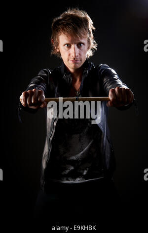 Il batterista, Dom Howard dei Muse Foto Stock