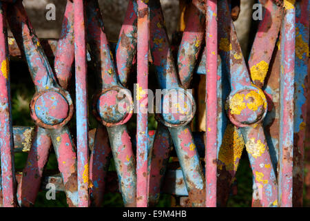 Dettaglio dei vecchi macchinari agricoli in Somerset, Regno Unito Foto Stock