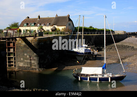 Il porto di Gibilterra e cottages a Porlock Weir in Somerset Foto Stock