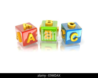 Giallo testo 3D ABC su riflettente cubi colorati. Foto Stock