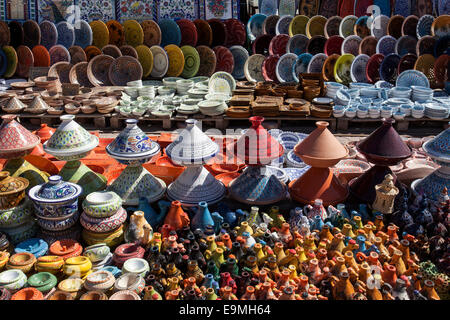 Ceramica e ceramica, souvenir, Djerba, Tunisia Foto Stock