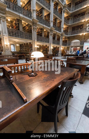 Stati Uniti, Maryland Baltimore, Johns Hopkins University, Peabody Library Foto Stock