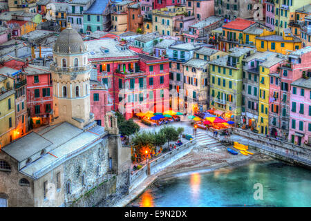 Vernazza, Cinque Terre, Italia Foto Stock