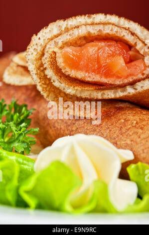 Frittelle con salmone Foto Stock