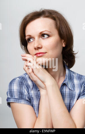 Ragazza in un plaid shirt Foto Stock