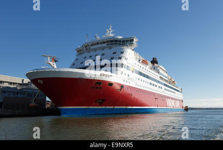 MS Gabriella è una crociera in barca a vela su un tracciato di collegamento tra Helsinki e Stoccolma in Svezia per la Viking Line. Foto Stock