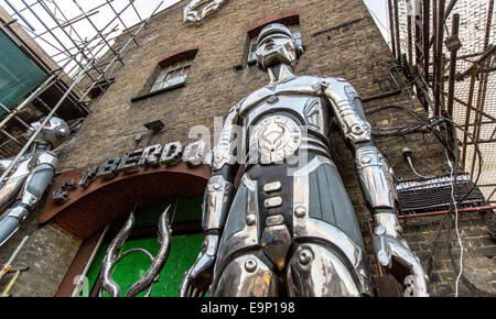 Cyberdo Camden Market London REGNO UNITO Foto Stock