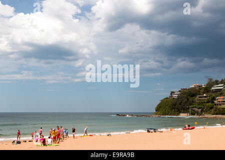 Sydney, Australia. 1 Novembre, 2014. Le temperature raggiungono i 34 gradi su una giornata di primavera su Palm Beach,Sydney, Australia. temporali sul loro modo al di sopra di Palm Beach,Sydney , Australia Credit: martin berry/Alamy Live News Foto Stock