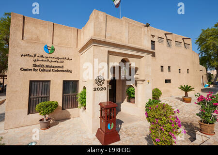 Sheikh Mohammed Centro per la comprensione culturale Al Bastakiya storico quartiere Bur Dubai EMIRATI ARABI UNITI Foto Stock