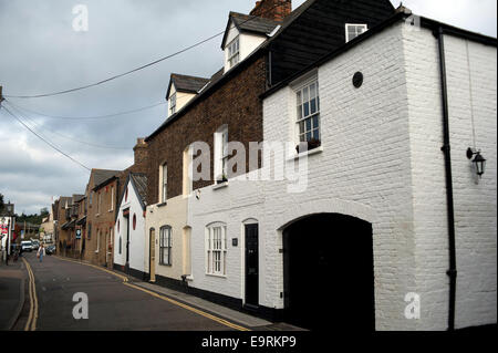 Ex cockle capannoni dell'estuario del Tamigi a vecchio Leigh, Leigh-on-Sea, Essex, Inghilterra, Regno Unito. Foto Stock