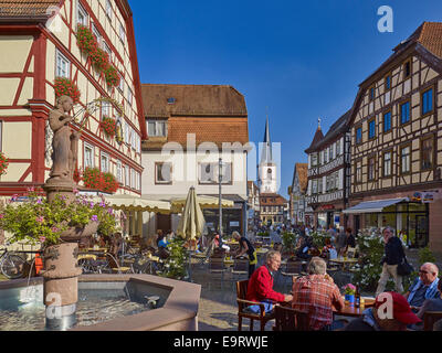 Mercato nella Città Vecchia, Lohr am Main, Germania Foto Stock