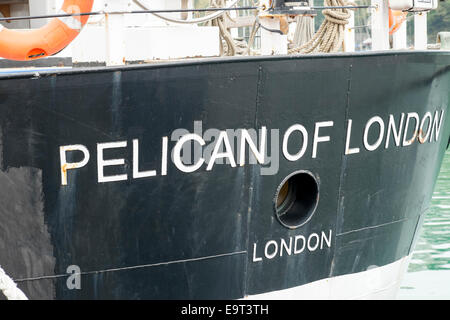 Stern e il nome di ferro tall ship registrate in Londra Foto Stock