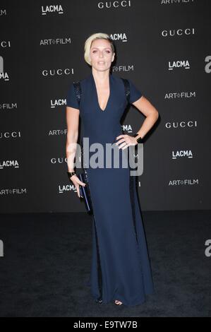 Los Angeles, Californialifornia, STATI UNITI D'AMERICA. 1 Nov, 2014. Rie Rasmussen presso gli arrivi per 2014 LACMA ART FILM GALA, Los Angeles County Museum of Art di Los Angeles, Californialifornia Novembre 1, 2014. Credito: Elizabeth Goodenough/Everett raccolta/Alamy Live News Foto Stock