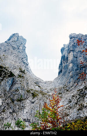 Ellmauer Tor visto da Kaiserbachtal, Wilder Kaiser, Tirol Austria Foto Stock