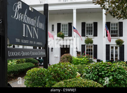 Il Beekman Arms Inn, più antica locanda in America, Rhinebeck, New York, Stati Uniti d'America Foto Stock