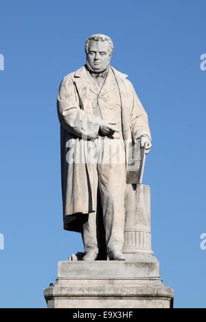 Monumento a Camillo Benso di Cavour in Ancona, Italia Foto Stock