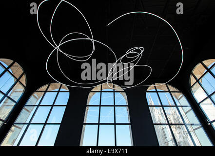 L'Italia, Milano, vista della Piazza del Duomo dal top sala del museo del xx secolo Foto Stock