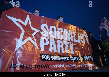 Belfast, Irlanda del Nord, Regno Unito. 3 Novembre, 2014. Membri della NIPSA tenere austerità Rally di protesta a Belfast Credit: Bonzo Alamy/Live News Foto Stock