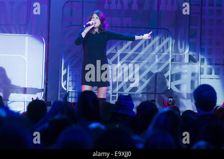 Calgary, Alberta, CAN. 3 Novembre, 2014. Jazz canadese sensazione pop NIKKI YANOFSKY eseguita dal vivo in noi il giorno 2014 a Calgary. © Baden Roth/ZUMA filo/Alamy Live News Foto Stock