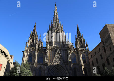 Spagna. La Catalogna. La cattedrale di Barcellona. Esterno. Facciata in stile neo-gotico. Xix secolo. Foto Stock