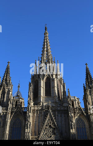 Spagna. La Catalogna. La cattedrale di Barcellona. Esterno. Facciata in stile neo-gotico. Xix secolo. Foto Stock