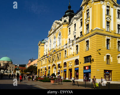 Ungheria Pecs Baranya County sud oltre Danubio. Szechenyi Ter Sqare, vista generale. Foto Stock