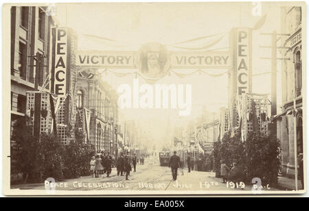 Fotografia delle celebrazioni per la pace a Hobart il 19 luglio 1919, con una parata che commemora la fine della prima guerra mondiale Foto Stock