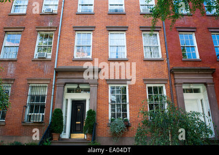 Chelsea facciate di edifici, New York. Grafica e astratta. Chelsea è un quartiere colorato con una forte cultura, energeti Foto Stock