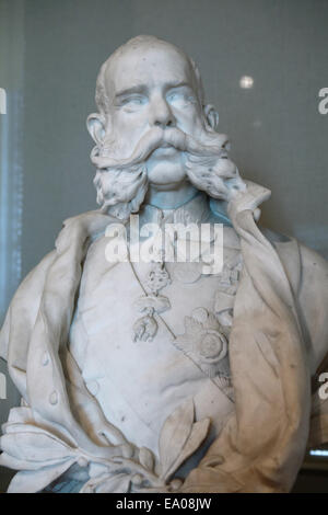 L'imperatore Francesco Giuseppe I. busto in marmo dello scultore Viktor Tilgner, 1885. Museo di Vienna Karlsplatz, Vienna, Austria. Foto Stock