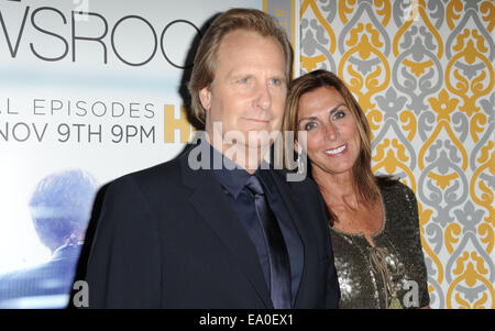 Los Angeles, California, USA. 4 Novembre, 2014. Jeff Daniels frequentando il Los Angeles Stagione 3 Premiere della serie HBO ''La Newsroom'" tenutasi presso la Directors Guild of America a Los Angeles, la California il 4 novembre 2014. 2014 Credit: D. lunga/Globe foto/ZUMA filo/Alamy Live News Foto Stock