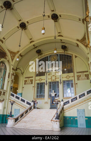 Stazione Vitebsky (1837, 1904), la prima stazione ferroviaria in Russia, San Pietroburgo, Russia, Europa Foto Stock