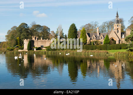 Autunno a Newstead Abbey nel NOTTINGHAMSHIRE REGNO UNITO Inghilterra Foto Stock