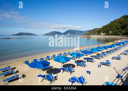 La mattina presto beach, Lerici, Liguria, Italia, Europa Foto Stock