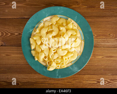 La pasta italiana Le pipe rigate Foto Stock