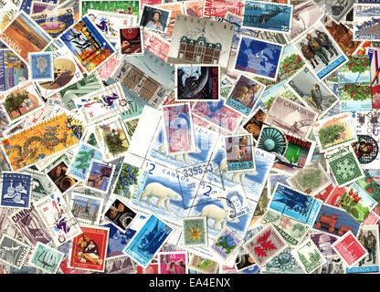 Sfondo di francobolli emessi in Canada Foto Stock