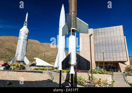 Razzi presso la International Space Hall of Fame, Alamogordo, Nuovo Messico USA Foto Stock