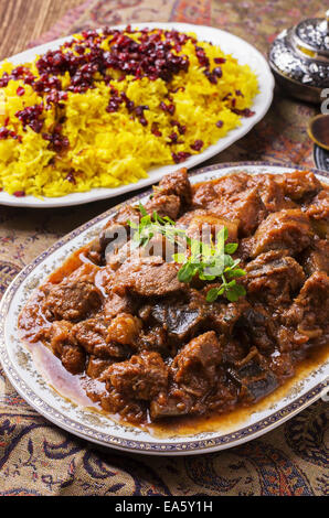 Persiano ragù di agnello - khoresht-e badenjan Foto Stock