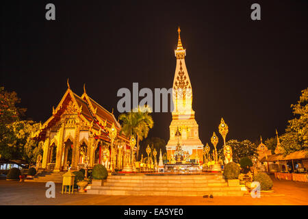 Wat Phra That Phnom in Nakorn Phnom Provincia, Thailandia Foto Stock