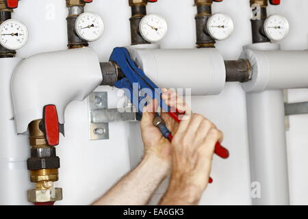 fissaggio di tubi Foto Stock