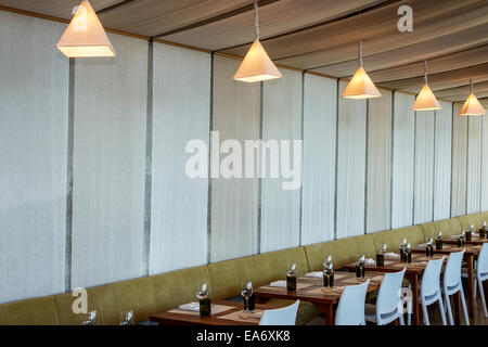 Miami Florida,Museum Park,Jorge M. Perez Art Museum Miami,PAMM,ristorante ristoranti ristorazione caffè, interno,FL140808042 Foto Stock