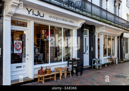 The Pantiles, Royal Tunbridge Wells, Kent, Inghilterra Foto Stock