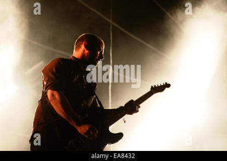 Barcellona - 30 Maggio: Mogwai (instrumental post-rock band della Scozia) esegue presso Heineken Primavera Sound Festival 2014. Foto Stock