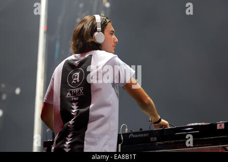 BENICASSIM, Spagna - 20 Luglio: Alesso (Svedese disc jockey e musica dance elettronica produttore) suona al Festival di FIB. Foto Stock