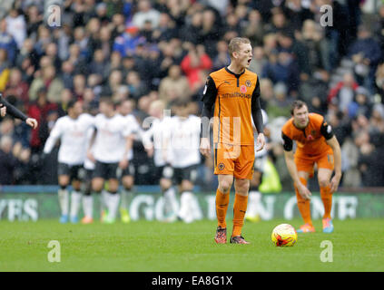 Derby, Regno Unito. 8 Novembre, 2014. George Saville di Lupi reagisce seguenti Derby il terzo obiettivo - Calcio - Sky scommessa campionato - Derby County vs Wolverhampton Wanderers - iPro Stadium Derby - Stagione 2014/15 - 8 Novembre 2014 - Foto Malcolm Couzens/Sportimage. Credito: csm/Alamy Live News Foto Stock