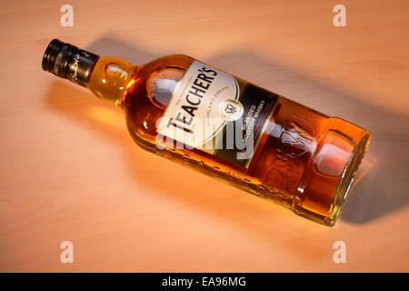 Bottiglia di insegnanti scotch whisky blended Foto Stock