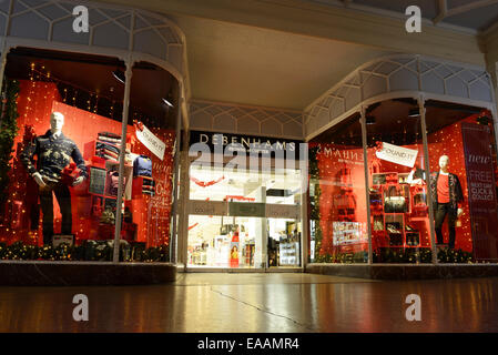 Debenhams Browns di Chester ingresso in Chester city centre REGNO UNITO Foto Stock