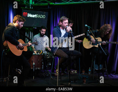 Bala Cynwyd, Pennsylvania, USA. 10 Novembre, 2014. American band alternative rock imperi eseguire a Radio 104.5's teatro delle prestazioni su Novembre 10, 2014 in Bala Cynwyd, Pennsylvania, Stati Uniti. Credito: Paolo Froggatt/Alamy Live News Foto Stock