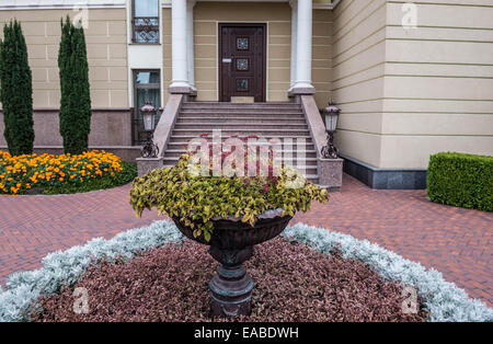 Mezhyhirya ex residenza privata di un ex presidente Viktor Yanukovych in Novi Petrivtsi village, Ucraina Foto Stock