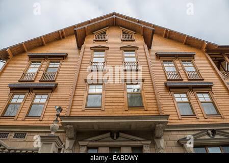 "Honka' club house di Mezhyhirya ex residenza privata di un ex presidente Viktor Yanukovych in Novi Petrivtsi, Ucraina Foto Stock